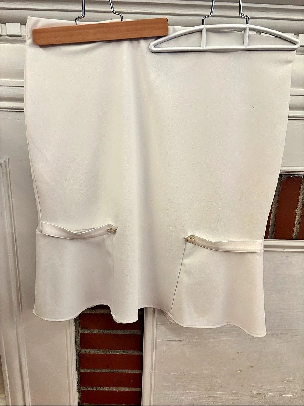 NYCC White Midi Skirt Size XL Like New